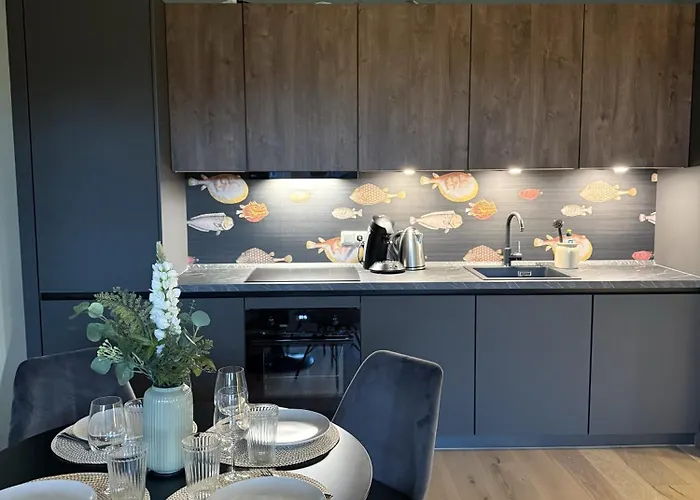 Zentrales Dachgeschoss-apartment Augustenstrasse דירה מינכן